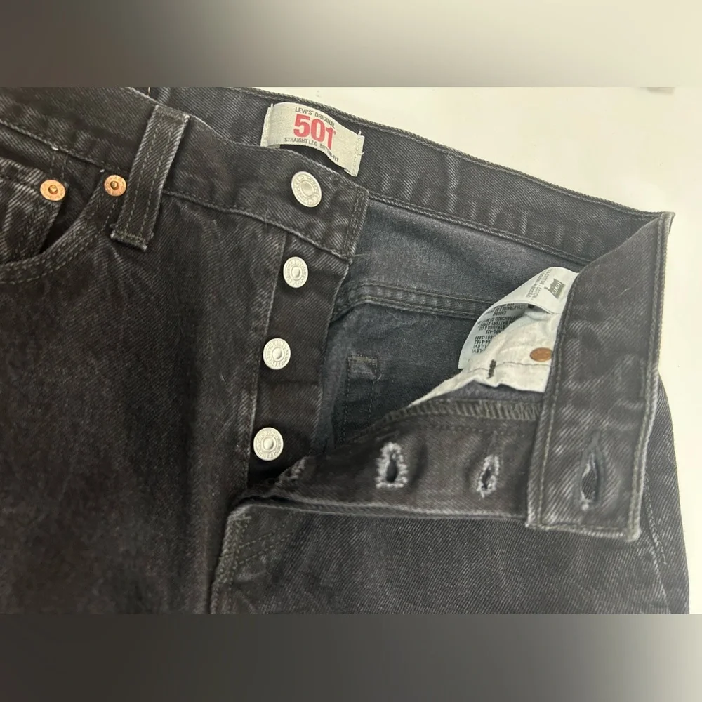 Levi’s 501 washed Black Denim 30 x‎ 32 100% cotton